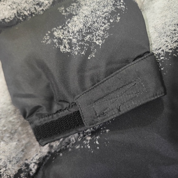 The North Face Cloud Print Down Jacket - Picture 3 of 10